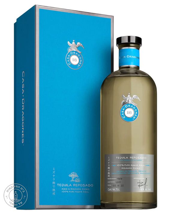 ����� ���� ������ ������� Casa Dragones Reposado Tequila