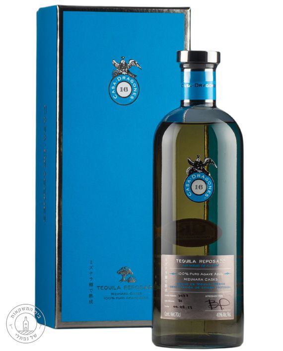 ����� ���� ������ ������� Casa Dragones Reposado Tequila