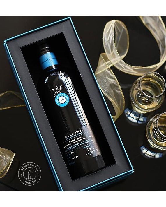 ����� ���� ������ ������ Casa Dragones Anejo Tequila