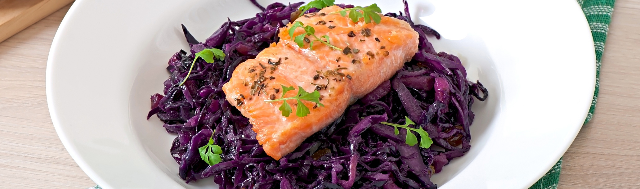 סלמון וכרוב בתנור מתכון סלמון וכרוב בתנור